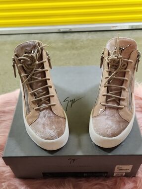 Giuseppe Zanotti Women's Blush Taupe Velvet High-Top Sneakers